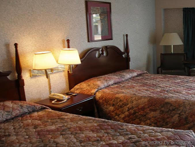 Scottish Inns Morristown Room photo